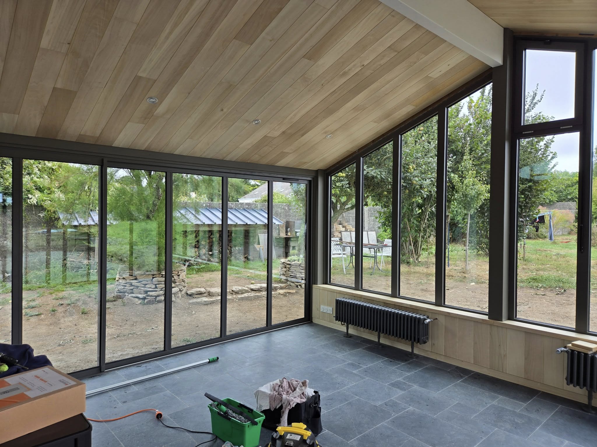 Ménage fin de chantier d'une extension - Avant