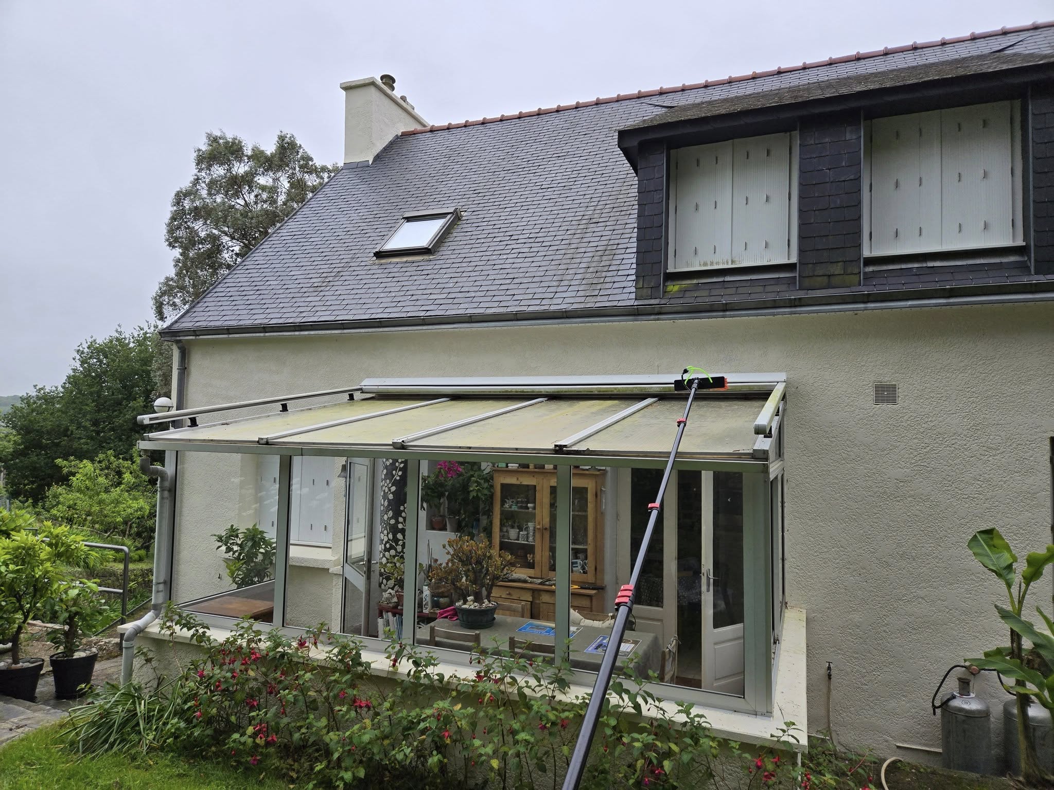 Nettoyage d'une véranda - Avant